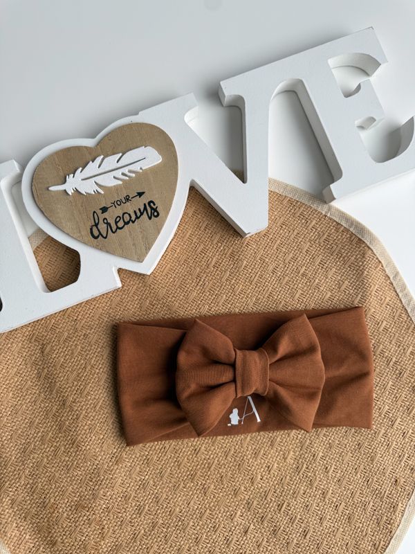 Trak za ušesa z mašnico - konjak