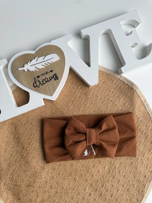 Trak za ušesa z mašnico - konjak