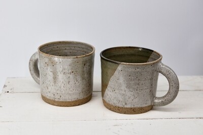 Mug - Flecked white pint mug.