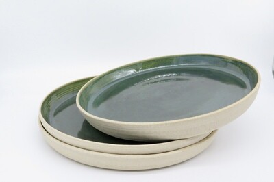 Dinner Plate - Peacock green.