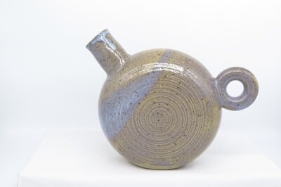 Pourer/vase - Opal Pourer/vase - Opal