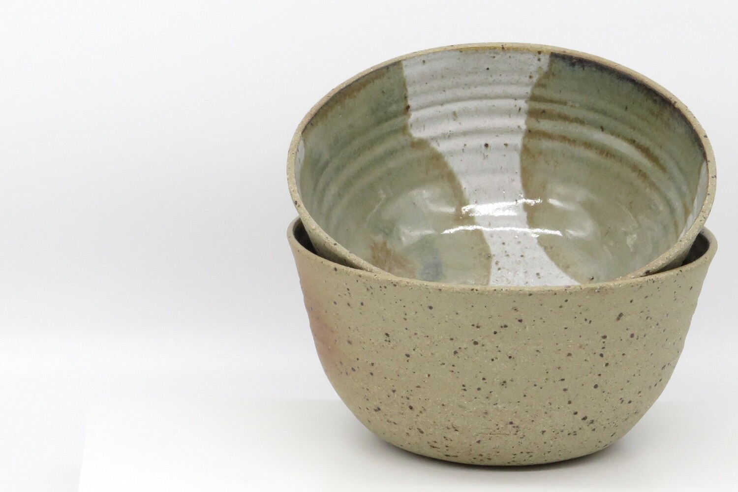 Pudding Bowl - Flecked white and mottled green.