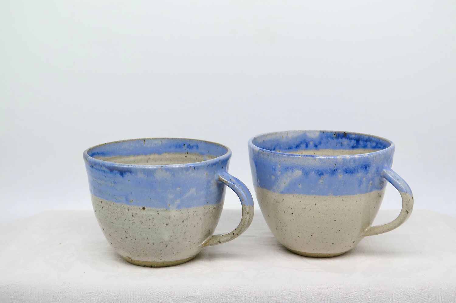 Tea Cup - Ocean waves
