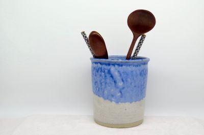 Kitchen Utensil holder - Ocean waves
