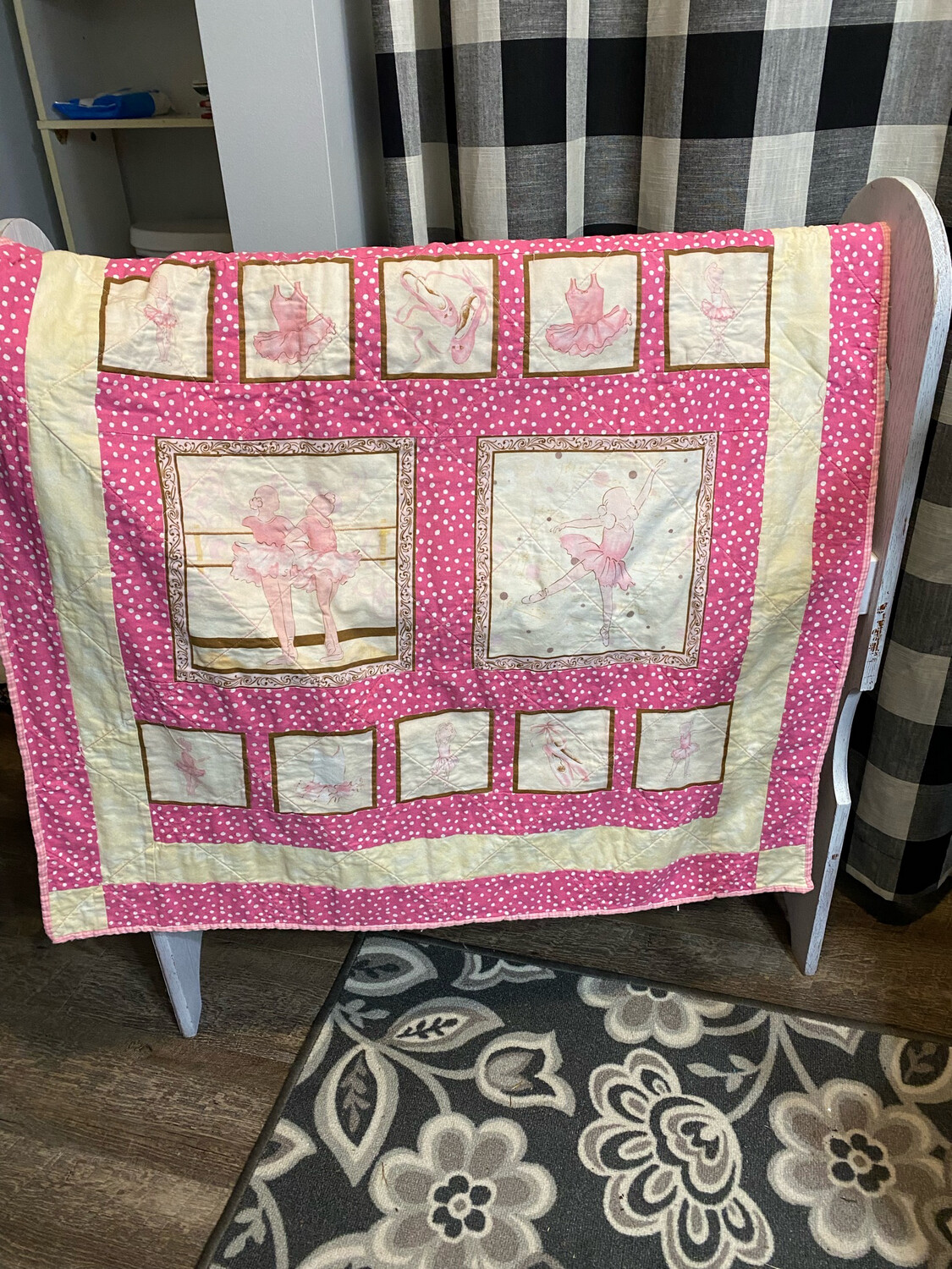 Small Ballerina Quilt