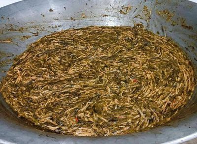 ရှယ်ပဲ မျှစ်ချဉ်ပေါင်ကြော် (330g)