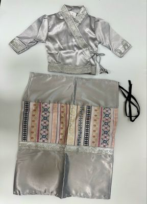 ကလေး ရှမ်းရိုးရာဝတ်စုံ (size- 0- 18 Months) (ငွေရောင်)