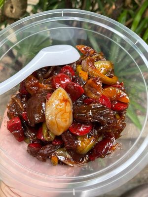 ဖွေးဖွေး သီးစုံအချဉ်ပေါင်းသုပ် (450g)