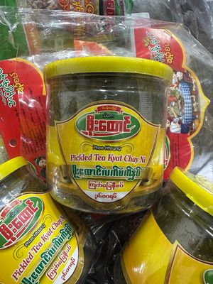 ဖိုးထောင် လက်ဖက် ကြက်ခြေနီစပ်နှပ် (360g) ဖိုးထောင် လက်ဖက် ကြက်ခြေနီစပ်နှပ် (360g)