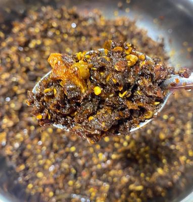 မြတ် - အညာငပိကြော် (250g)