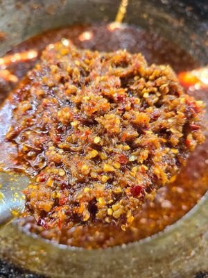 ပန်းခရေ မန္တလေး ငံပြာရည်ချက် (ပွဲထိုင်) (160g)