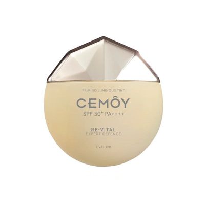 Cemoy Re-vital Expert Defence SPF50+ (50g) (Exp: 02/2028) Cemoy Re-vital Expert Defence SPF50+ (50g) (Exp: 02/2028)