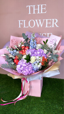 Mama Wants Brights 🌸💖