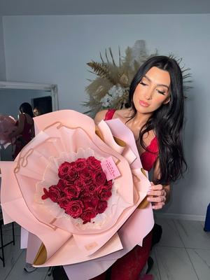 Glitter Roses Are A Girls Best Friend ✨🌹🪩