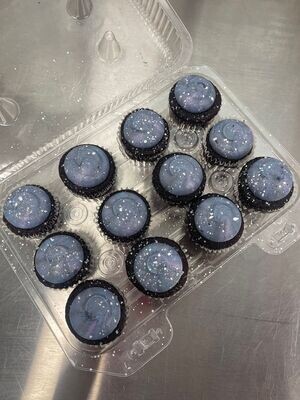 12 Pack Mini Galaxy Cupcakes - MAY 3&4 ONLY