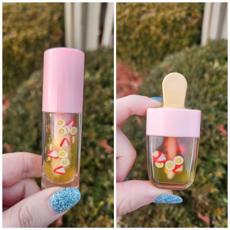 Strawberry banana lip gloss