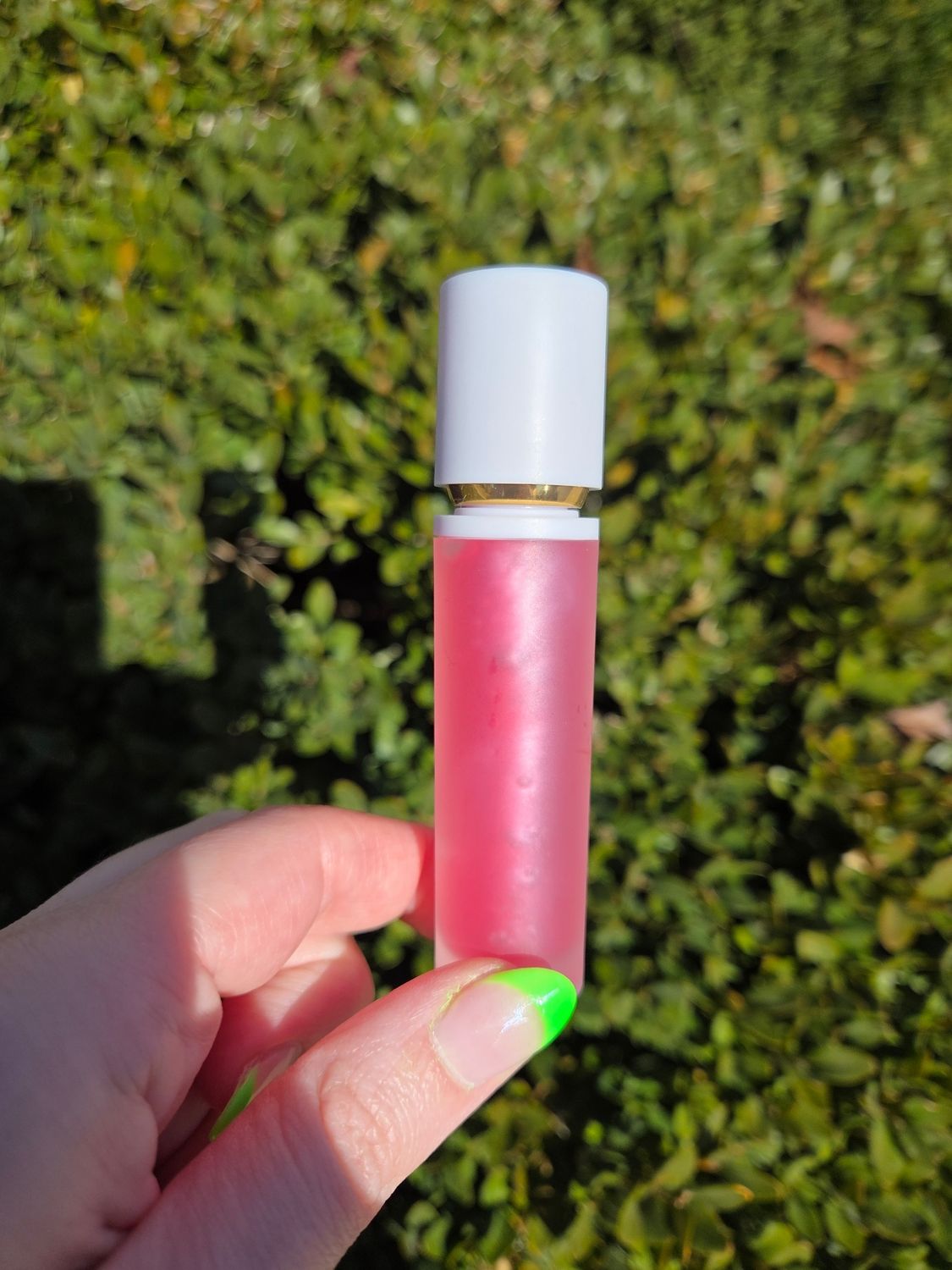 Vanilla Color changing lip gloss