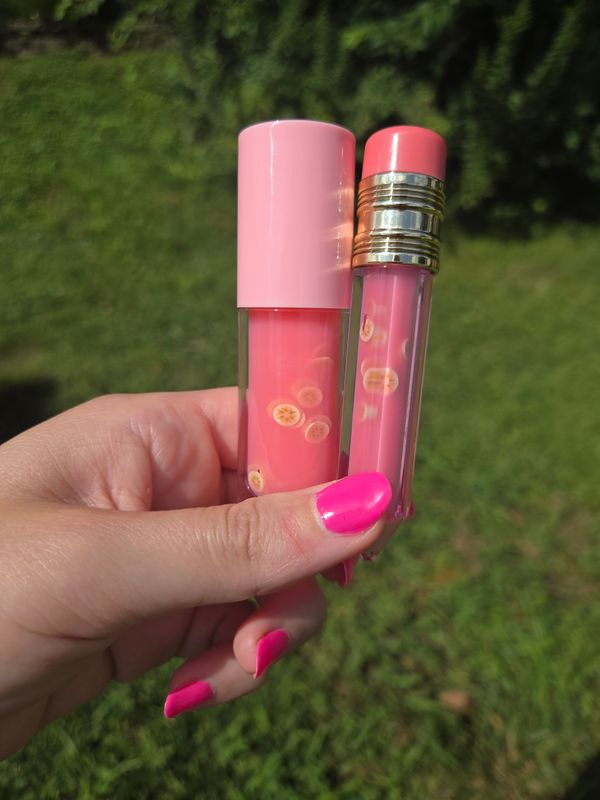 Strawberry banana lip gloss