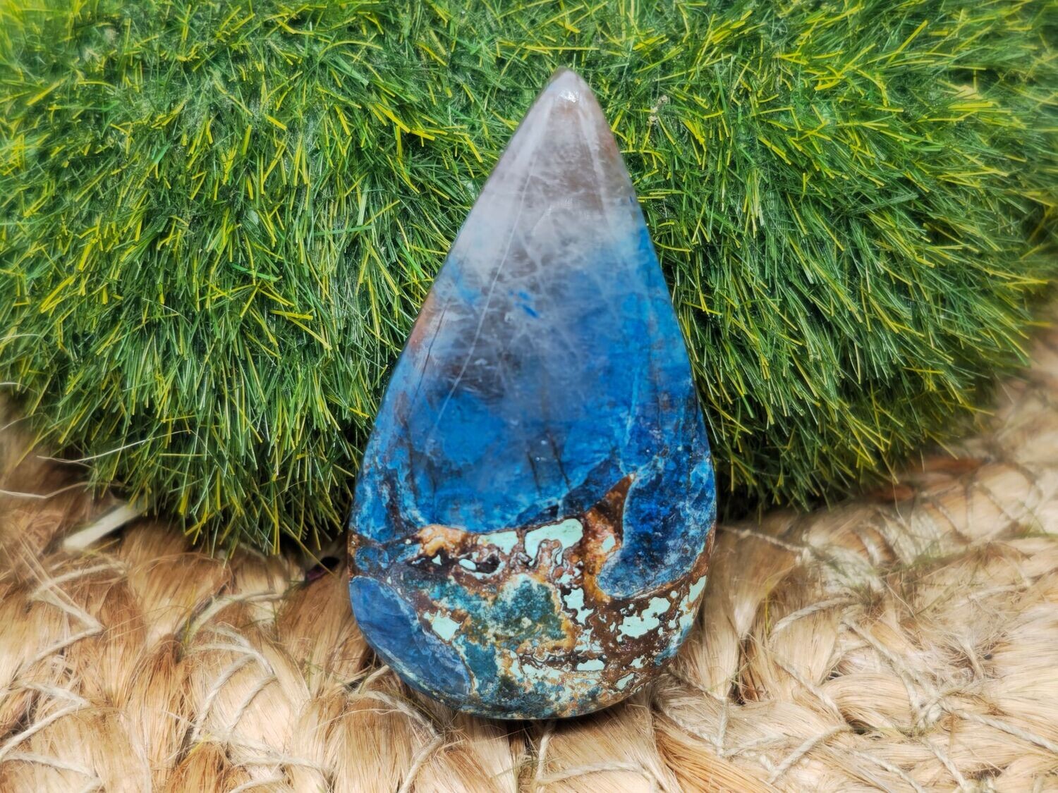 Shattukit Cabochon AA+