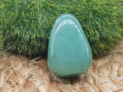 Aventurin Trommelstein gebohrt