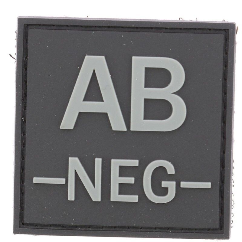 grade / écusson PVC groupe sanguin AB-NEG- gris sur noir