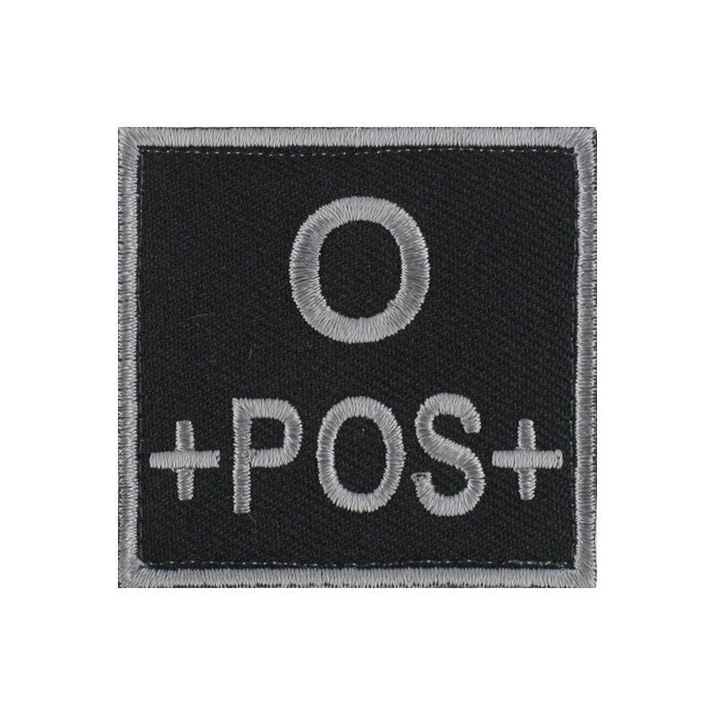 grade / écusson brodé groupe sanguin O+POS+ gris sur noir