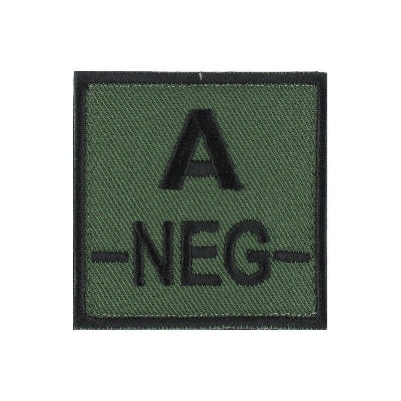 grade / écusson brodé groupe sanguin A-NEG- noir sur vert armée grade / écusson brodé groupe sanguin A-NEG- noir sur vert armée