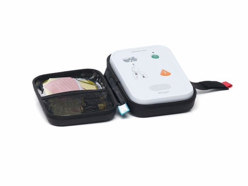 Défibrillateur de formation secourisme AED avec une paire d'électrodes pour mannequins LAERDAL