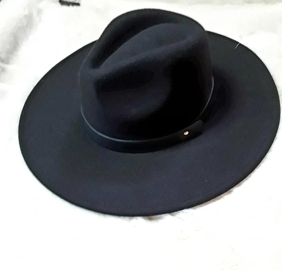 BLACK FEDORA HAT