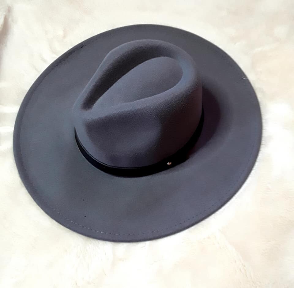 GRAY FEDORA HAT