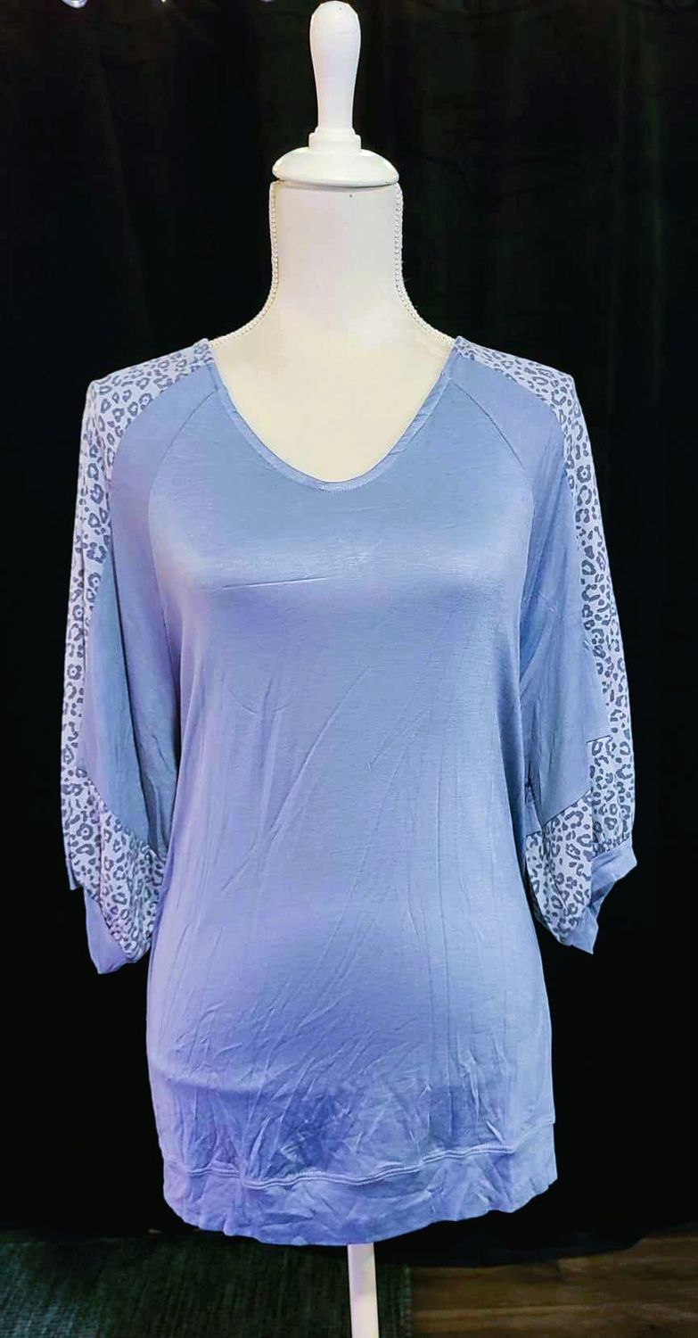 Plus Size Blue/Gray Leopard Sleeve Top