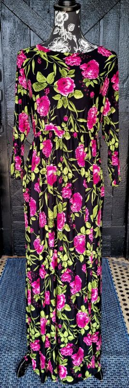 Black and Purple Floral Maxi Dress with Pockets