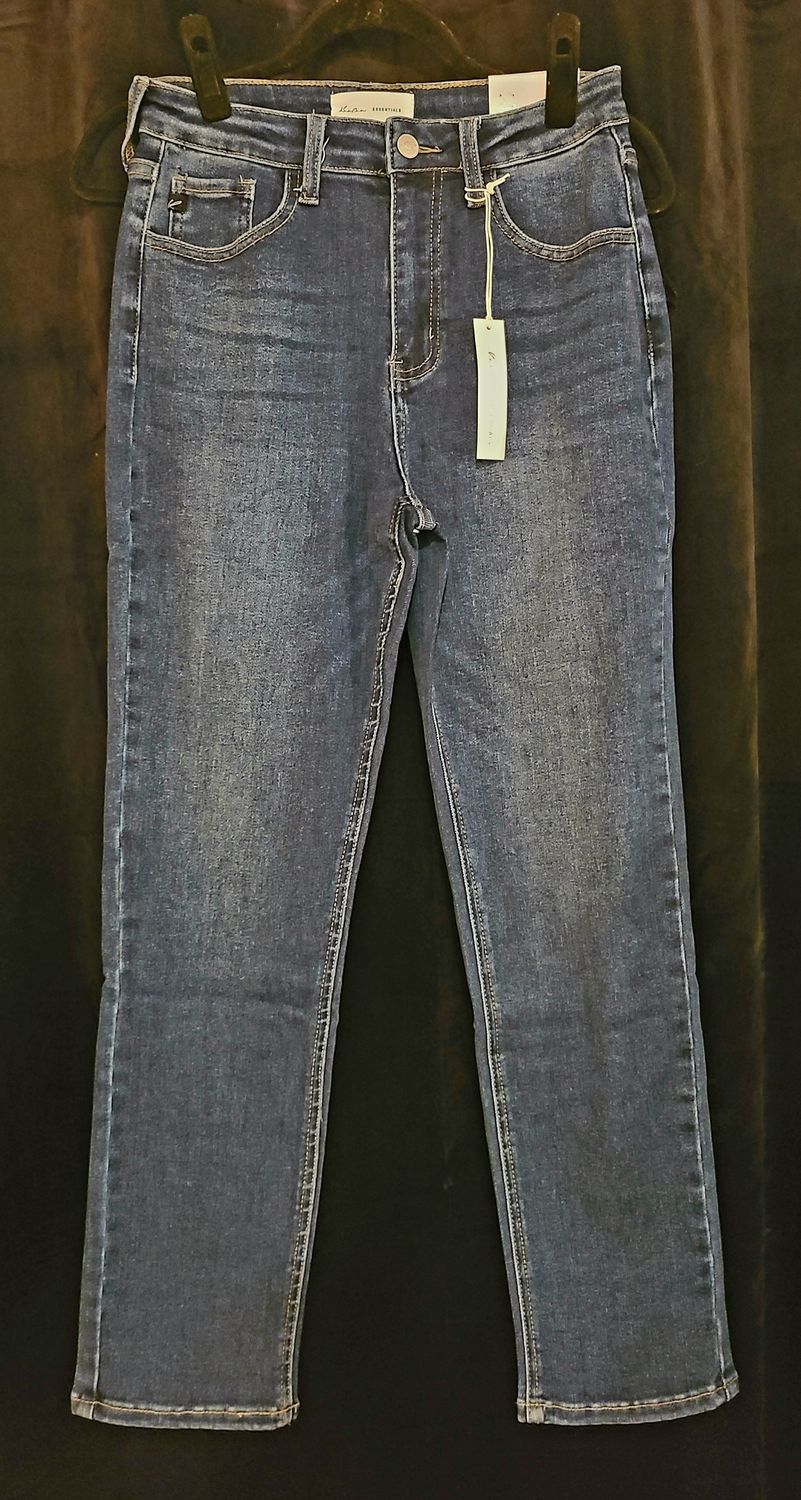 Kan Can Slim Straight Jeans