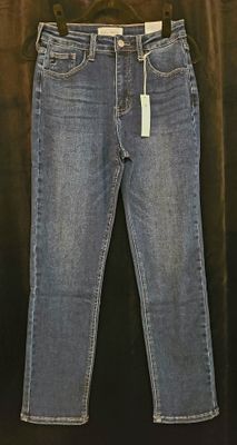Kan Can Slim Straight Jeans