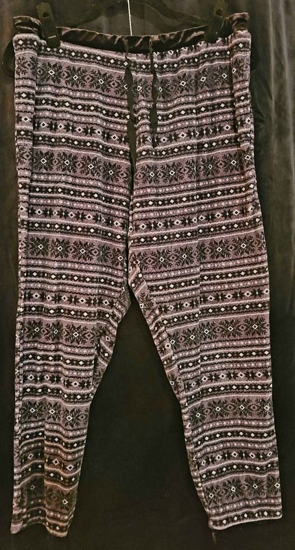 Vera Wang Loungewear Pants