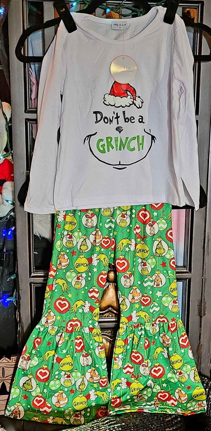 Girls Grinch Flare Pants Set