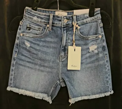 Kan Can Medium Wash High Rise Fray Shorts