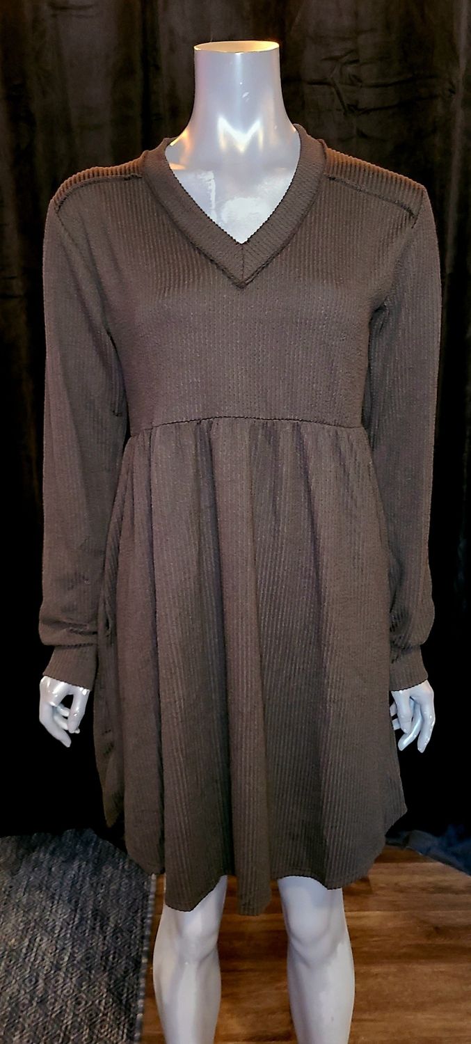 Black Urban Ribbed V Neck Dress with Pockets
