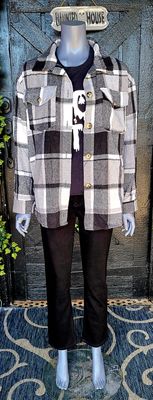 Black and White Flannel with Pockets