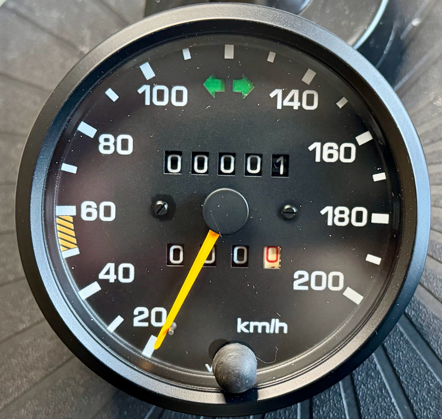 ///**G Klasse MERCEDES Benz GE GD TACHOMETER TACHO W460  A011 542 03 06 WOLF SPEEDOMETER 200km/h New Rebuild 