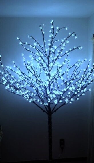 Cool White Blossom Trees - 7ft