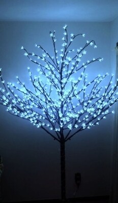 Cool White Blossom Trees - 7ft