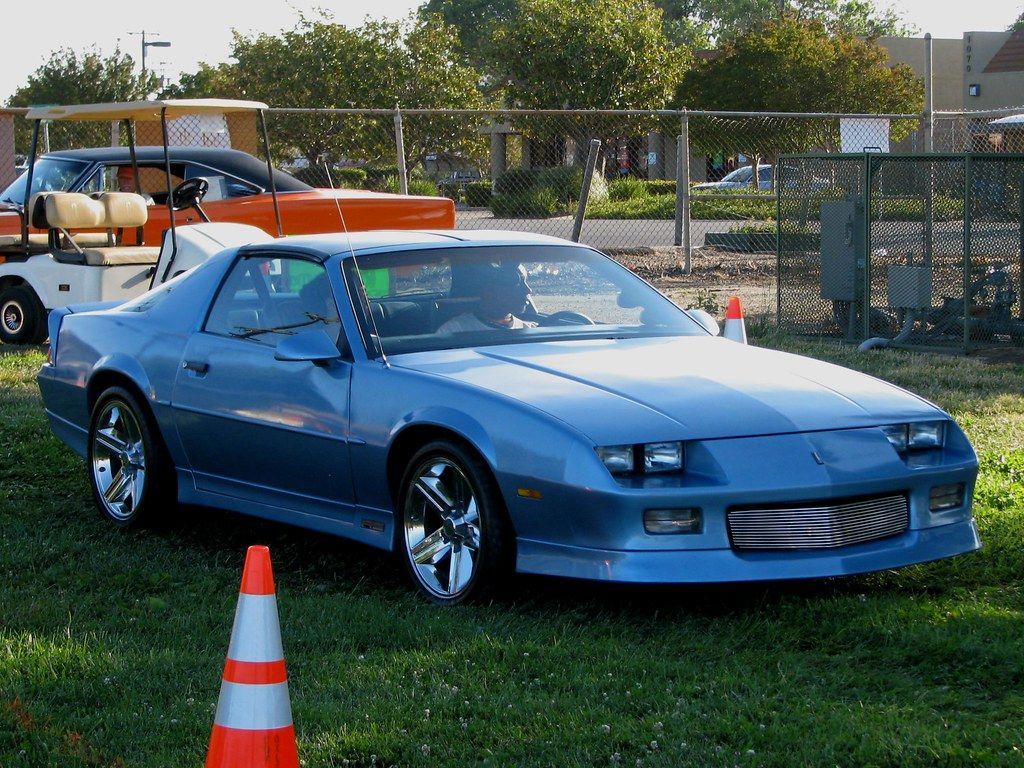 1986 - 1992 Chevrolet Camaro