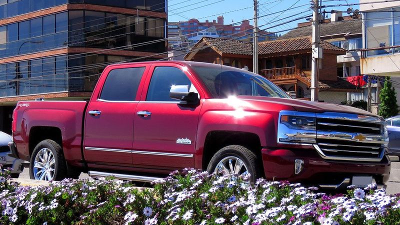 2016+ Chevrolet Silverado