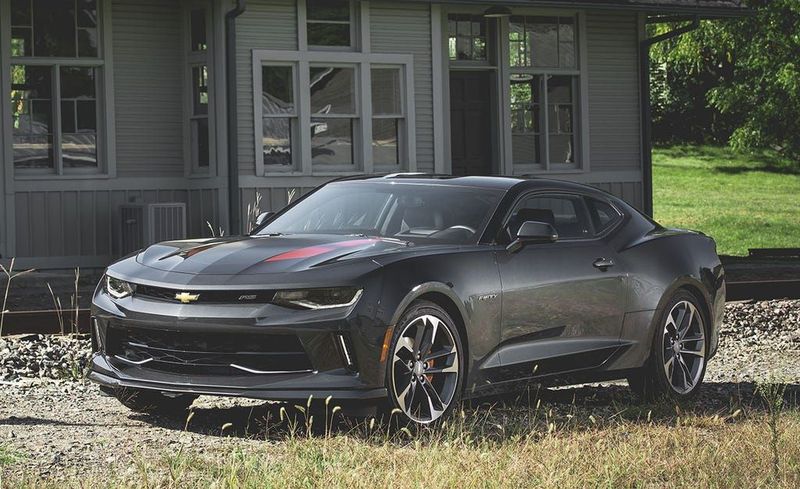 2017+ Chevrolet Camaro