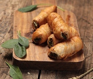 İSPANAGLI MİNİ RULO BÖRƏK 1kg