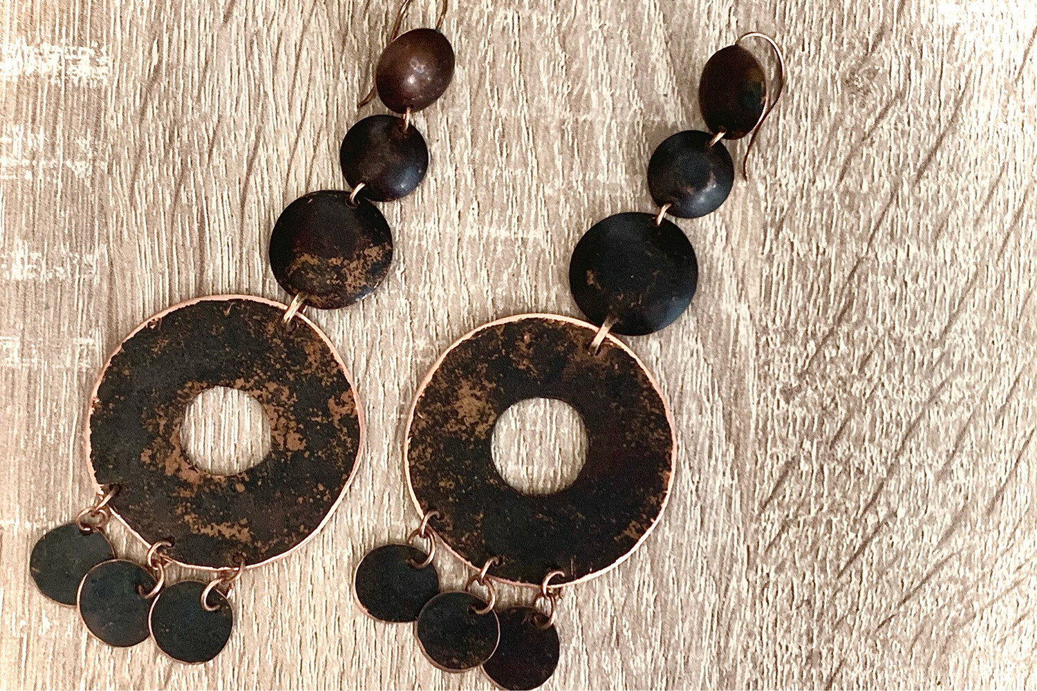 Orecchìni “ Nero Taras “ in Bronzo