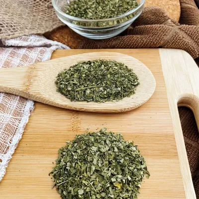 Feuilles de Moringa Bio - 100% pure et naturelle - 100 g