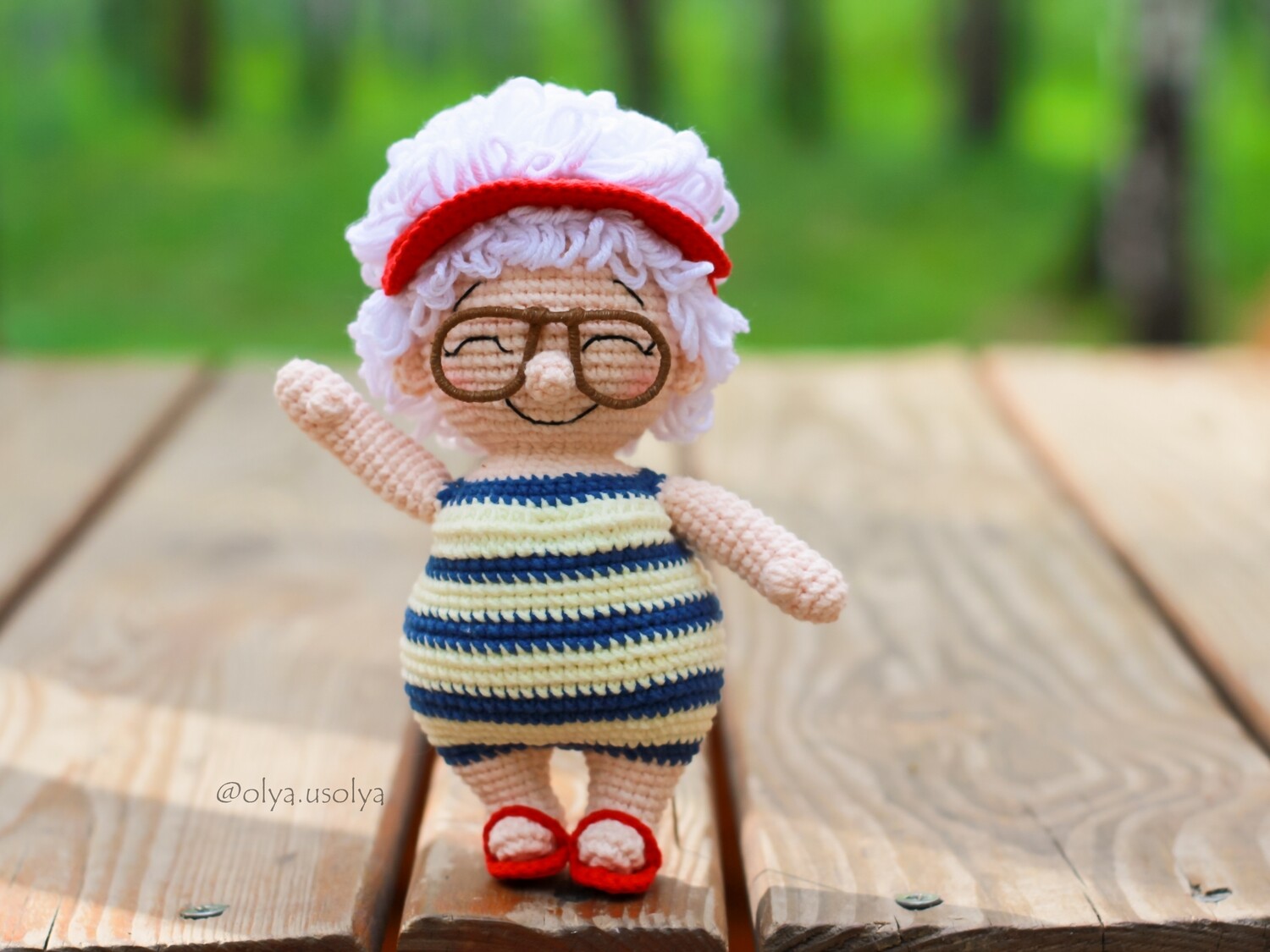 Crochet Pattern | Mrs. Santa on vacation | Granny Sailor | PDF | ENGLISH+GERMAN