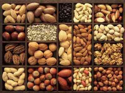 Nuts ,Spices & Dry Fruits